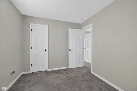 1219 E Mckay Road Shelbyville IN 46176