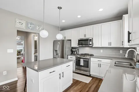 5225 Hearst Lane Indianapolis IN 46239