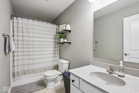 5225 Hearst Lane Indianapolis IN 46239