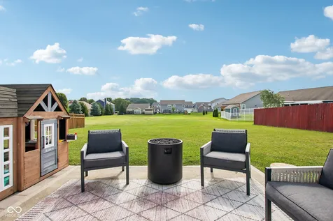 5225 Hearst Lane Indianapolis IN 46239