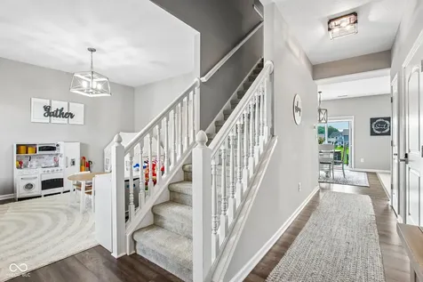 5225 Hearst Lane Indianapolis IN 46239