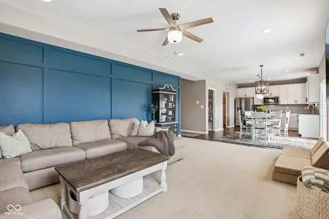 5225 Hearst Lane Indianapolis IN 46239