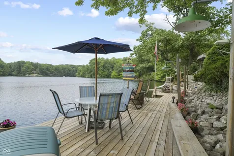 4218 E Lakeview Drive Martinsville IN 46151