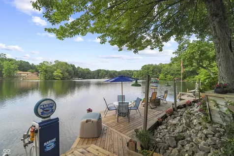4218 E Lakeview Drive Martinsville IN 46151