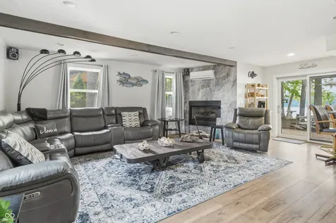 4218 E Lakeview Drive Martinsville IN 46151