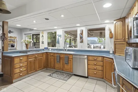 4218 E Lakeview Drive Martinsville IN 46151