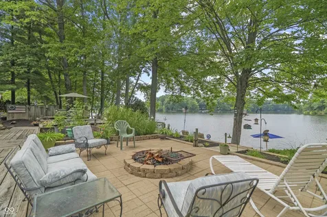 4218 E Lakeview Drive Martinsville IN 46151