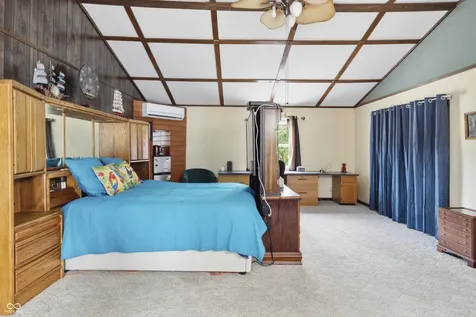 4218 E Lakeview Drive Martinsville IN 46151