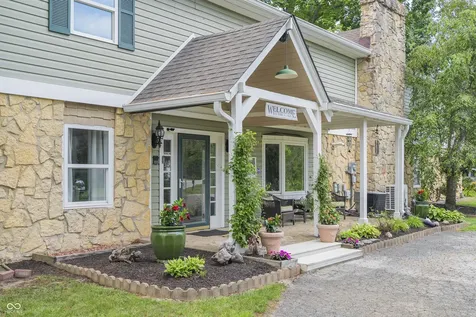 4218 E Lakeview Drive Martinsville IN 46151
