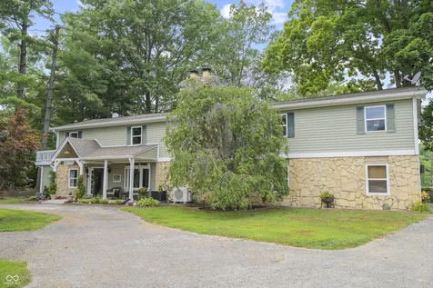 4218 E Lakeview Drive Martinsville IN 46151