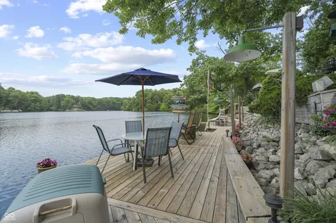 4218 E Lakeview Drive Martinsville IN 46151