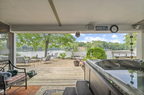 4218 E Lakeview Drive Martinsville IN 46151