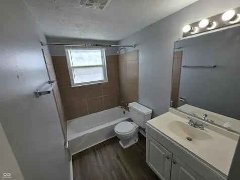 6262 Eastridge Drive Indianapolis IN 46219