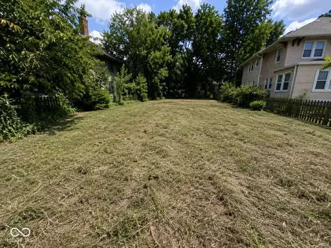 3349 Carrollton Indianapolis IN 46205