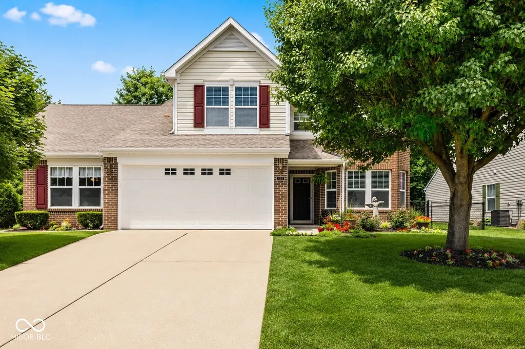 1312 Summerhouse Drive Indianapolis IN 46217