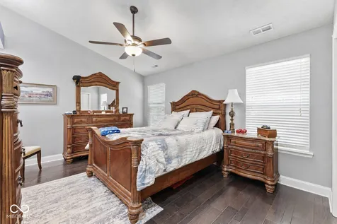 1312 Summerhouse Drive Indianapolis IN 46217