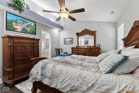 1312 Summerhouse Drive Indianapolis IN 46217