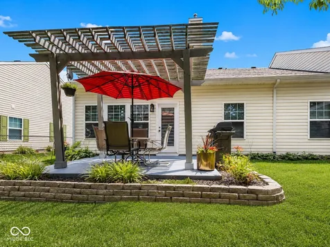 1312 Summerhouse Drive Indianapolis IN 46217