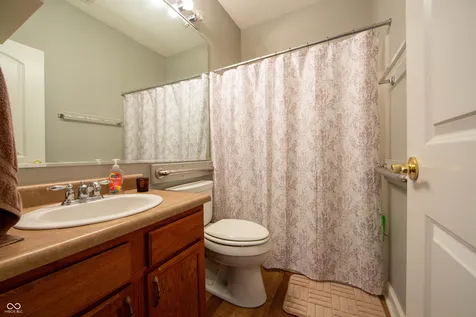 7808 Valley Stream Drive Indianapolis IN 46237