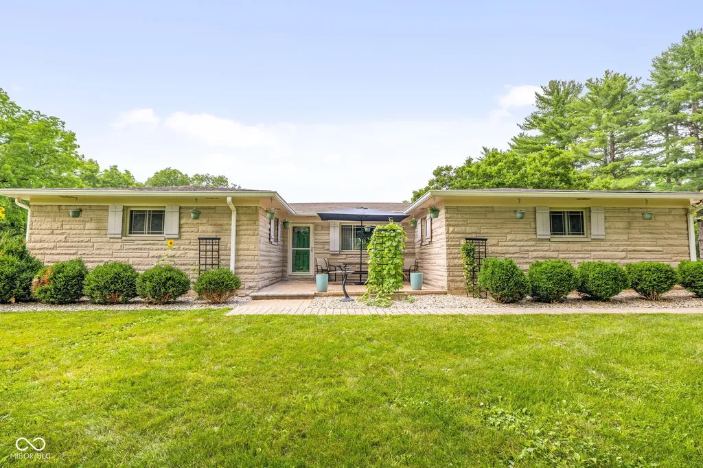 13552 N Western Road Camby IN 46113
