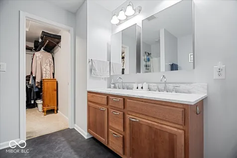 13528 E 131st Street Fishers IN 46037