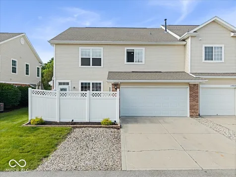 13528 E 131st Street Fishers IN 46037