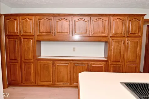 1250 Bur Oak Court Avon IN 46123