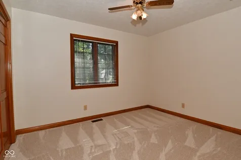 1250 Bur Oak Court Avon IN 46123