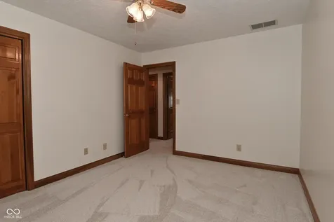 1250 Bur Oak Court Avon IN 46123