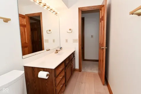 1250 Bur Oak Court Avon IN 46123