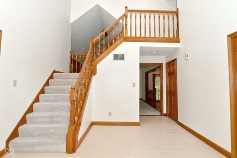 1250 Bur Oak Court Avon IN 46123