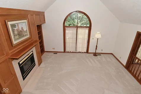 1250 Bur Oak Court Avon IN 46123