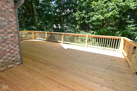 1250 Bur Oak Court Avon IN 46123