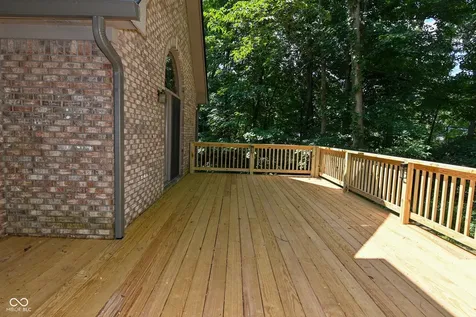 1250 Bur Oak Court Avon IN 46123