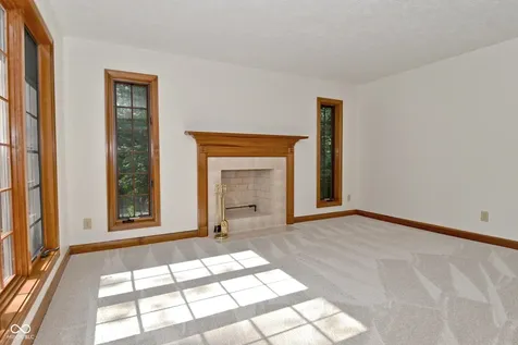 1250 Bur Oak Court Avon IN 46123