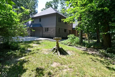 1250 Bur Oak Court Avon IN 46123