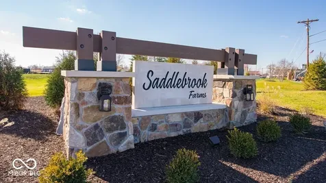 90 Hobbs Drive Whiteland IN 46184