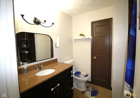 609 W Banta Road Indianapolis IN 46217