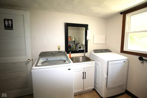 609 W Banta Road Indianapolis IN 46217