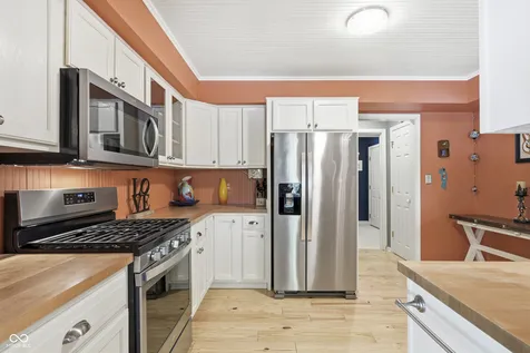 3306 Bay Road South Drive Indianapolis IN 46240
