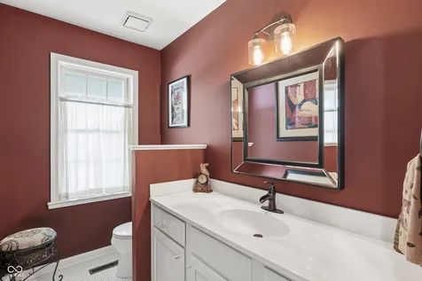 3306 Bay Road South Drive Indianapolis IN 46240