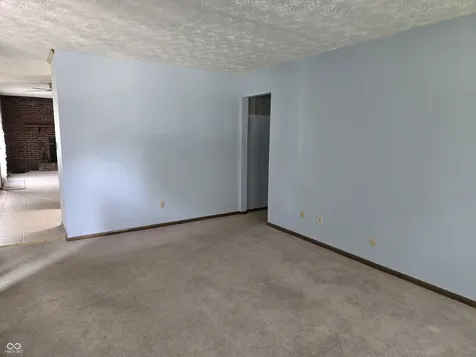 3930 Ivory Way Indianapolis IN 46237