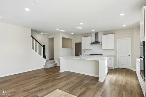 19003 Seaforth Way Westfield IN 46074