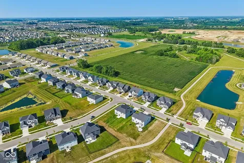 19003 Seaforth Way Westfield IN 46074