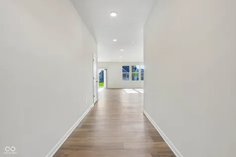 19003 Seaforth Way Westfield IN 46074