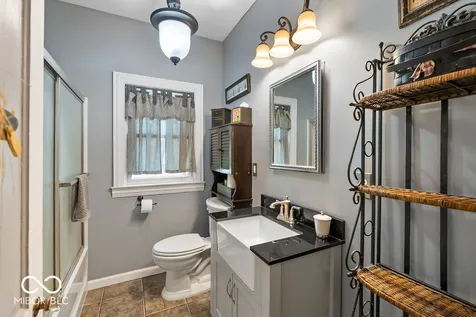 15844 E 156th Street E Noblesville IN 46060