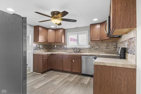 15025 W 7th Street Daleville IN 47334