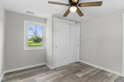 15025 W 7th Street Daleville IN 47334