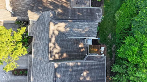 7791 Harbour Isle Indianapolis IN 46240