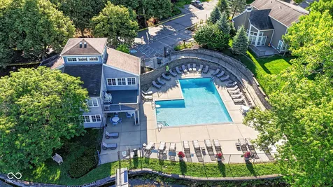7791 Harbour Isle Indianapolis IN 46240